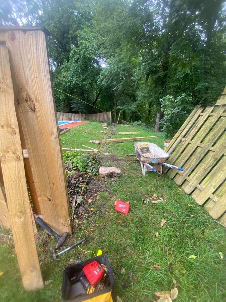 Fence installation work by Tzir Landscaping